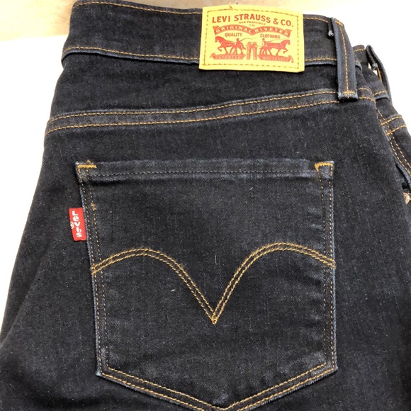 Levi Strauss Mid-rise Skinny Jeans - Picture 3 of 7